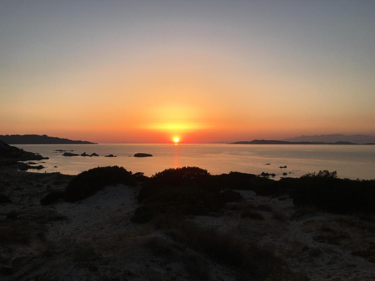 Dimora Conte Bed and Breakfast La Maddalena  Exteriör bild